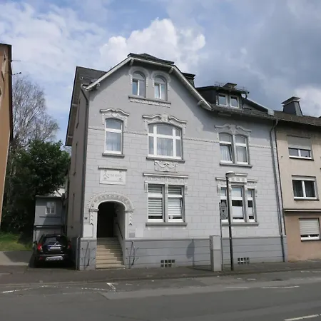 Grosszuegige Altbauwohnung Mitten In Der Meschede