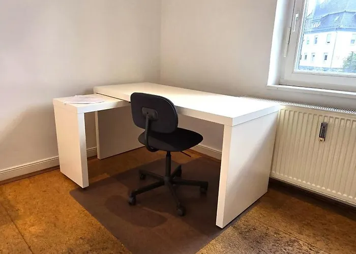 Lejlighed Grosszuegige Altbauwohnung Mitten In Der