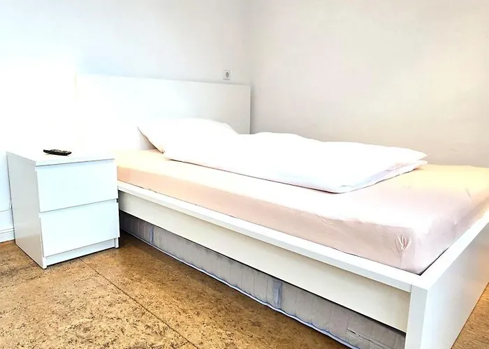 Grosszuegige Altbauwohnung Mitten In Der * Meschede