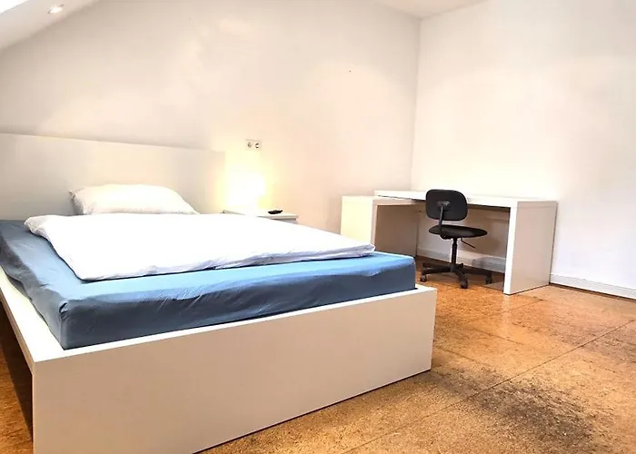 Lejlighed Grosszuegige Altbauwohnung Mitten In Der Meschede