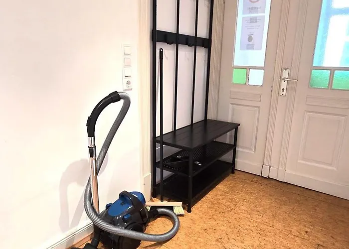 Grosszuegige Altbauwohnung Mitten In Der * Meschede