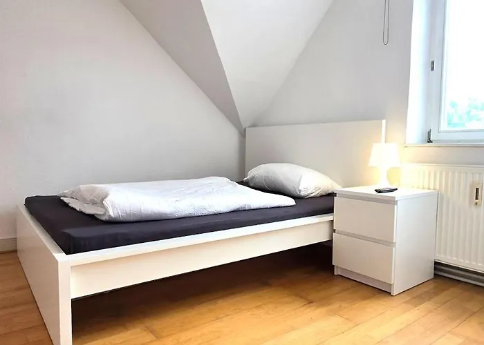 Lejlighed Grosszuegige Altbauwohnung Mitten In Der *